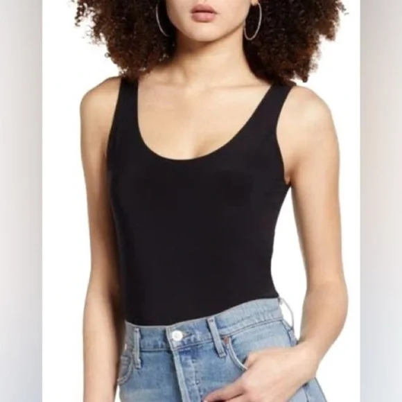 NORDSTROM / BLACK SLEEVELESS SCOOP NECK Women's Bodysuit - Picture 1 of 5